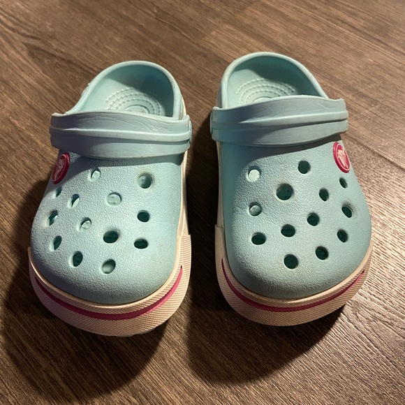 Light blue platform Crocs - Picture 2 of 5